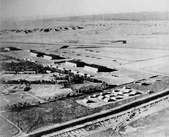 RAF Habbaniya airfield, looking south across the plateau, c.1941
